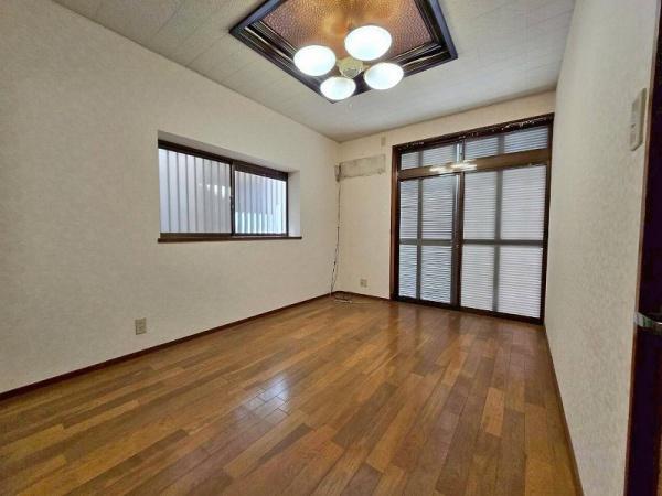 八尾市東山本新町６丁目の中古一戸建て