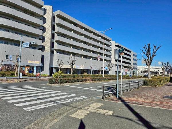 クロスティ八尾南壱番館