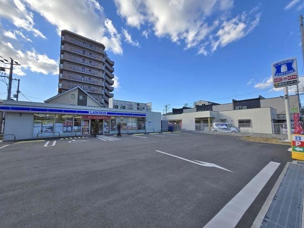 ルネブライトスクエア平野(ローソン平野加美東一丁目店)