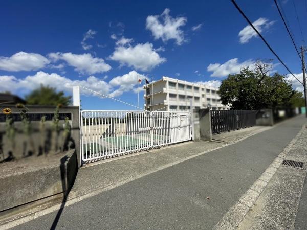 羽曳野市はびきの４丁目の新築一戸建(羽曳野市立埴生南小学校)