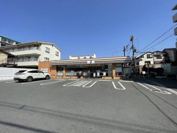 八尾市陽光園１丁目の土地(セブンイレブン八尾陽光園１丁目店)