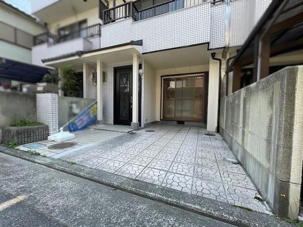 八尾市明美町２丁目の中古一戸建て