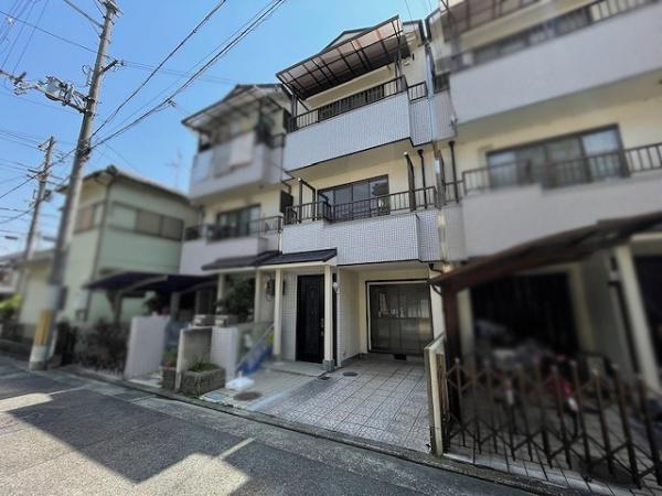 八尾市明美町２丁目の中古一戸建て