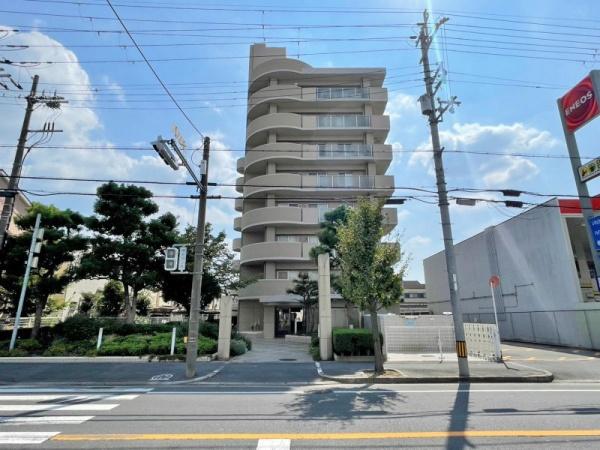 パレス八尾山本