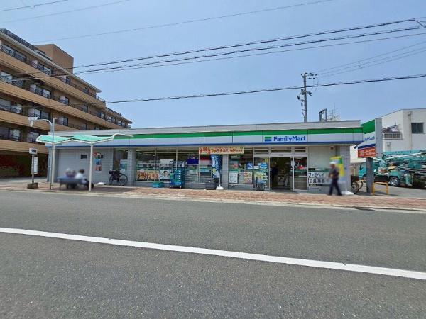 大阪市平野区加美正覚寺２丁目の中古一戸建て(ファミリーマート加美正覚寺店)