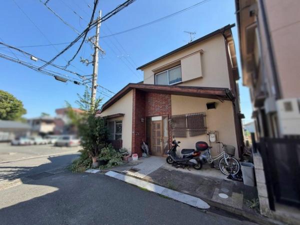 羽曳野市島泉８丁目の土地