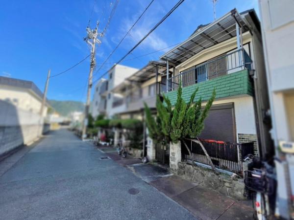 八尾市東山本新町８丁目の土地
