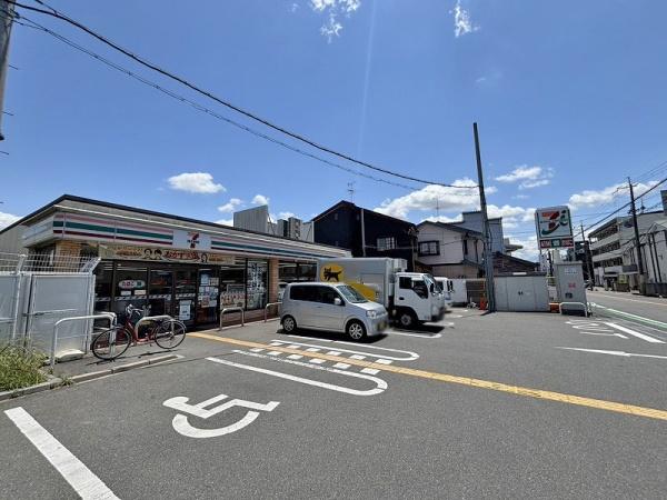 国府旭ヶ丘住宅　1階(セブン-イレブン藤井寺道明寺２丁目店)
