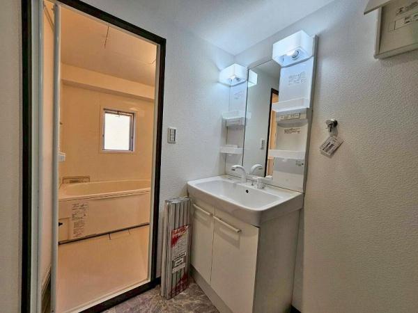 長吉コーポ２号棟