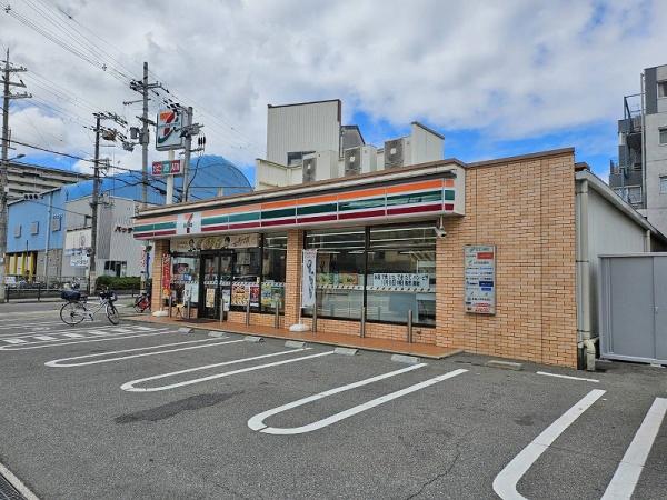 長吉コーポ２号棟(セブン-イレブン大阪長吉出戸２丁目店)
