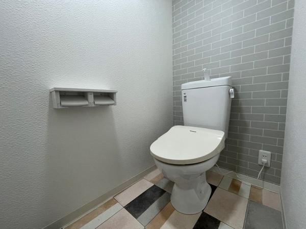 ローレルハイツ八尾１号棟