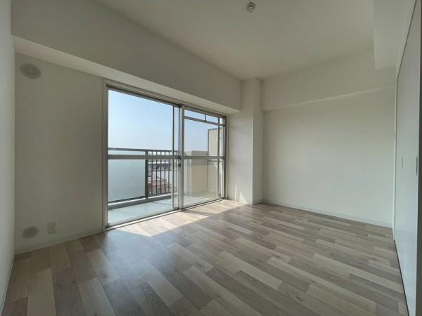 ローレルハイツ八尾１号棟