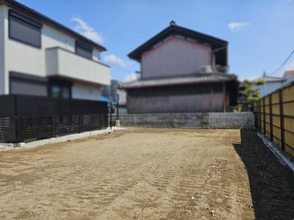 八尾市山本町北６丁目の土地