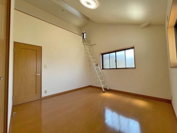 八尾市渋川町４丁目の中古一戸建て