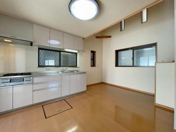 八尾市渋川町４丁目の中古一戸建