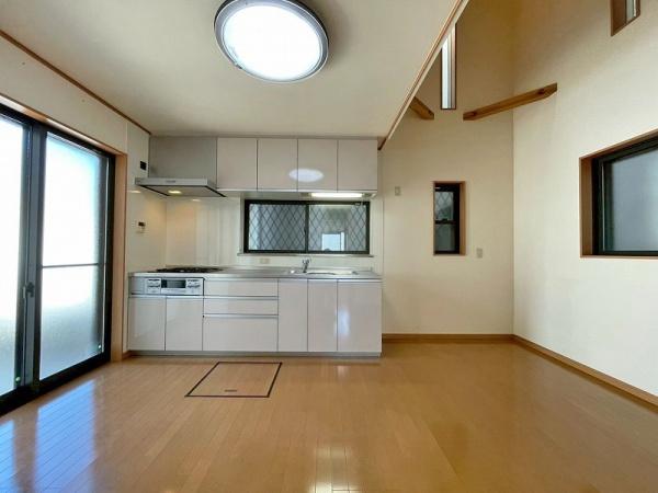 八尾市渋川町４丁目の中古一戸建