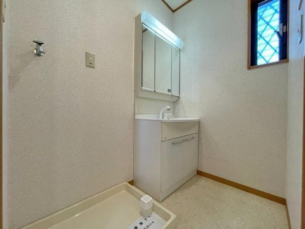 八尾市渋川町４丁目の中古一戸建て