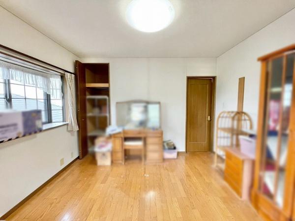 八尾市大字大窪の中古一戸建て