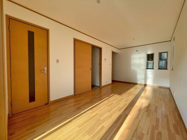 八尾市中田４丁目の中古一戸建