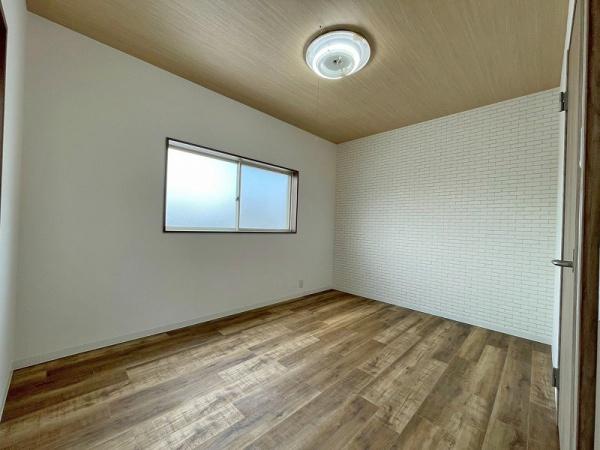 八尾市南植松町３丁目の中古一戸建て