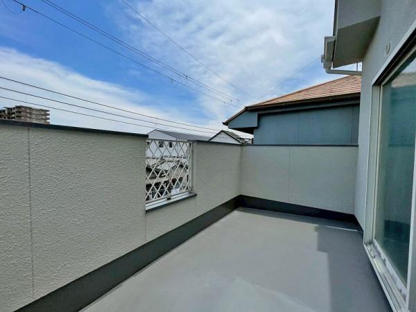 八尾市南植松町３丁目の中古一戸建て