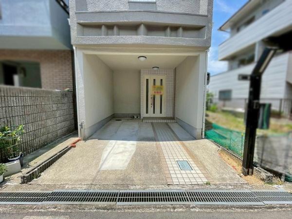 八尾市南植松町３丁目の中古一戸建て
