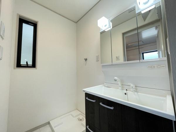 大阪市平野区瓜破西２丁目の新築一戸建