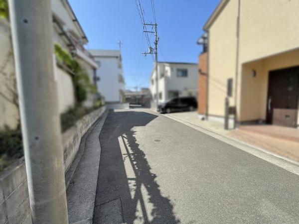 八尾市服部川６丁目の中古一戸建て