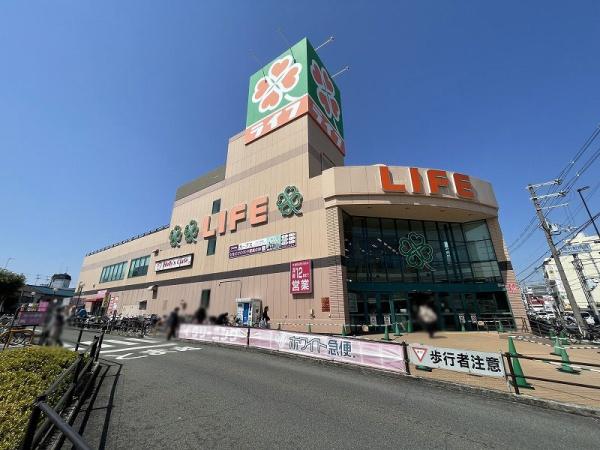 八尾市老原4丁目の中古一戸建て(ライフ志紀店)
