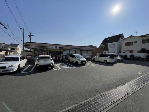 八尾市堤町1丁目の中古一戸建て(セブンイレブン八尾西山本6丁目店)