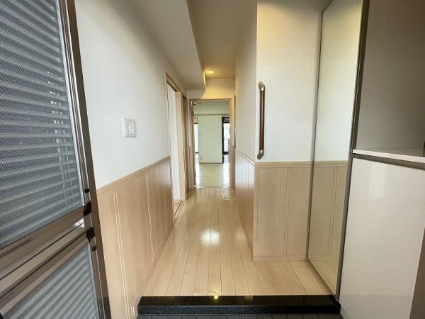 マンションラークＢ