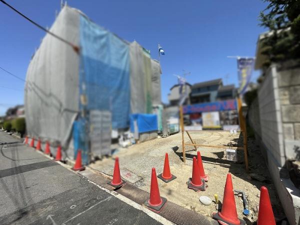 八尾市東山本新町８丁目の土地