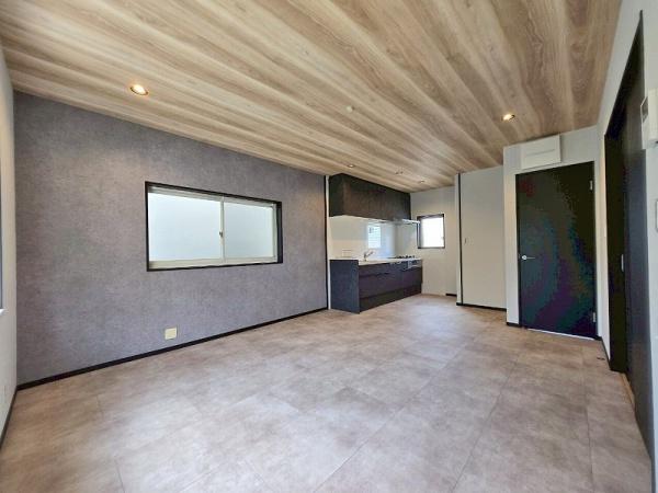 八尾市南本町１丁目の中古一戸建て