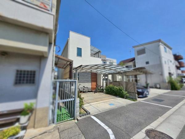 八尾市曙町２丁目の中古一戸建