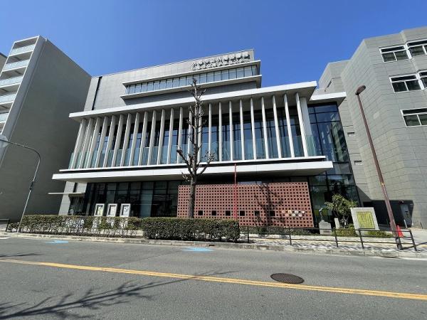 八尾市末広町2丁目の中古一戸建て(八尾市立八尾図書館)