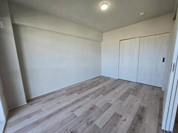 メガロコープ平野第2号棟(寝室)