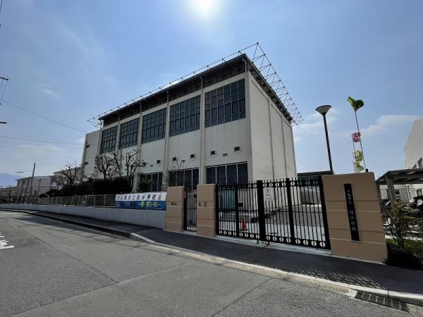 八尾市新家町2丁目の新築一戸建(八尾市立桂小学校)