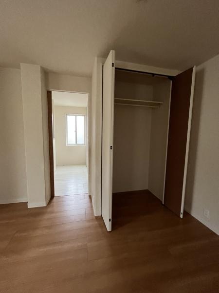 長野市大字若槻東条の中古一戸建て(洋室)