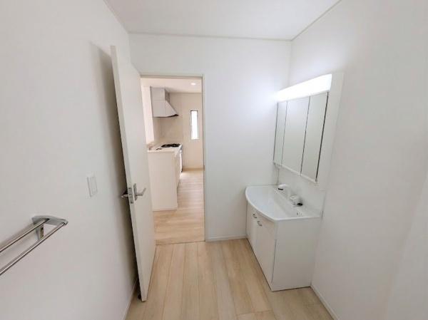 クレイドルガーデン寝屋川市国松町第11（2号棟）