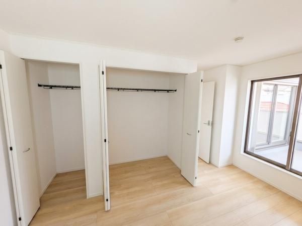 クレイドルガーデン寝屋川市国松町第11（2号棟）