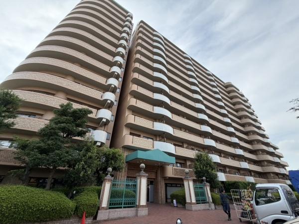 ロイヤルシャトーねやがわオークビル