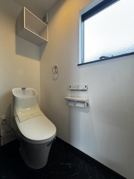 守口市金田町2丁目の中古一戸建て(トイレ)