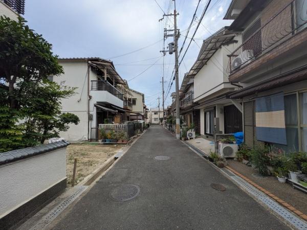 寝屋川市高柳7丁目の土地(前面道路含む現地写真)