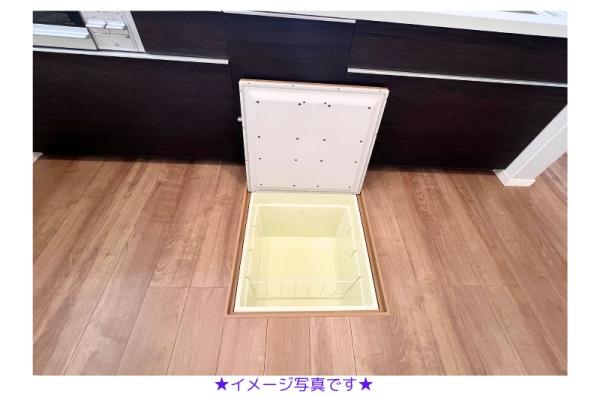 沖縄県南城市玉城百名_2号棟