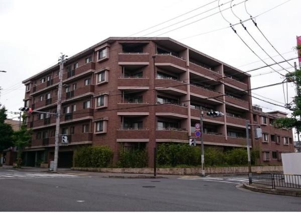 グラン・ブルー北山通2階