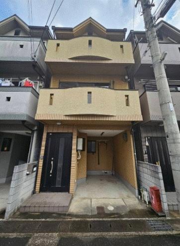 京都市右京区太秦野元町の中古一戸建