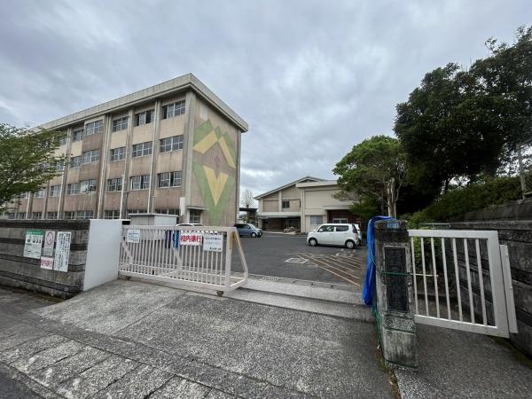 鹿児島市川上町の新築一戸建(鹿児島市立川上小学校)