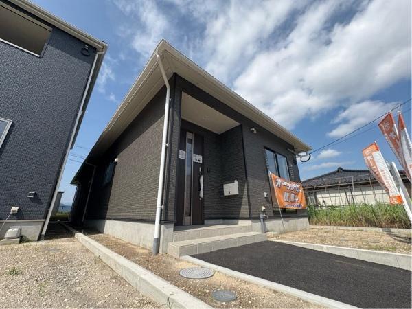 新築戸建て　霧島市隼人町神宮　2号棟
