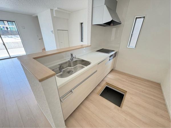 新築戸建て　姶良市西餅田　1号棟