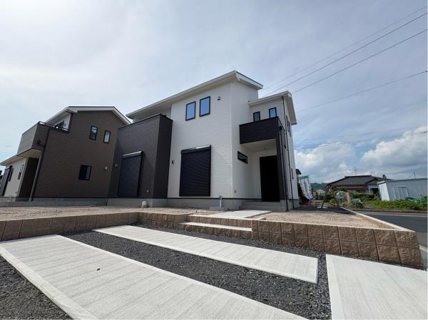 新築戸建て　霧島市隼人町　8号棟